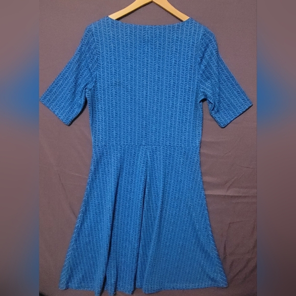 Lands End Blue Patterned A-Line Dress. Size M - Picture 4 of 4